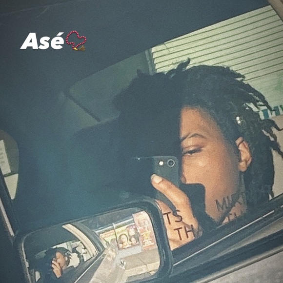 Meet your Posher, Kameren - Picture 1 of 1